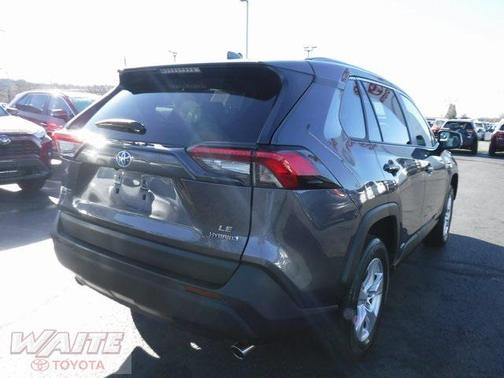 2021 Toyota RAV4 Hybrid LE