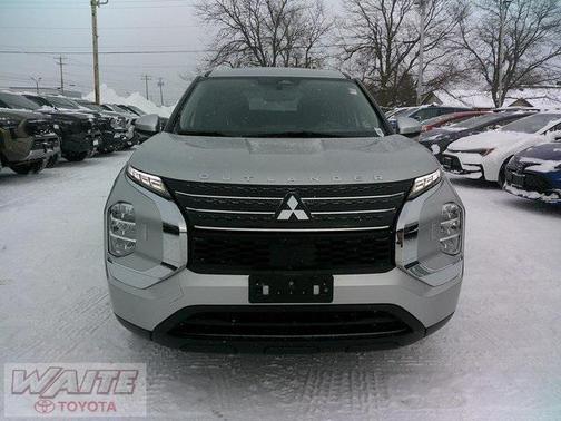 2022 Mitsubishi Outlander ES 2.5 S-AWC