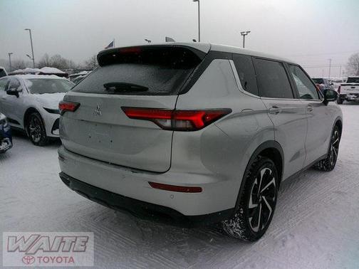 2022 Mitsubishi Outlander ES 2.5 S-AWC