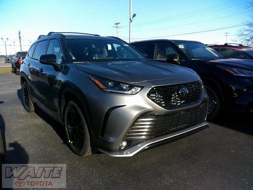 2026 Toyota Highlander XSE