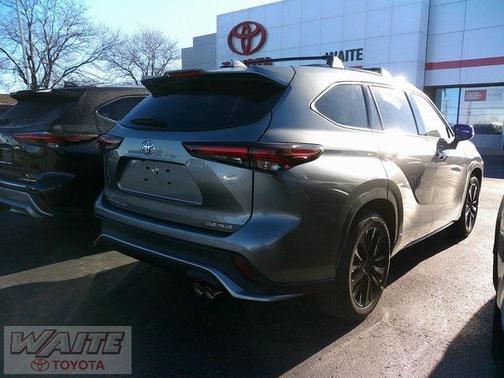 2026 Toyota Highlander XSE