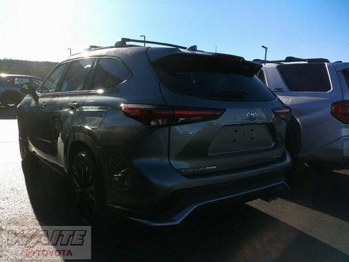 2026 Toyota Highlander XSE