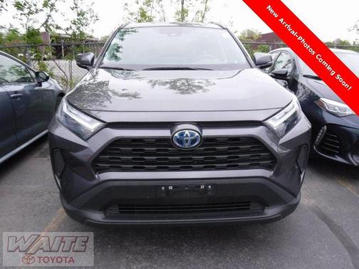 2022 Toyota RAV4 Hybrid XLE