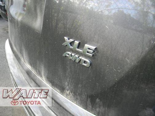 Magnetic Gray Metallic 2017 Toyota RAV4 XLE