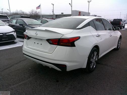 2020 Nissan Altima S FWD