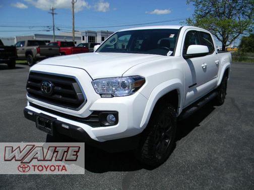 Ice Cap 2023 Toyota Tacoma SR5