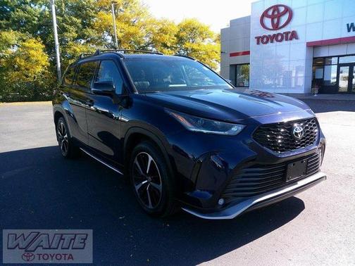 2022 Toyota Highlander XSE