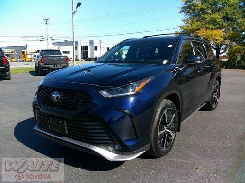 2022 Toyota Highlander XSE