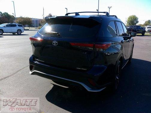2022 Toyota Highlander XSE