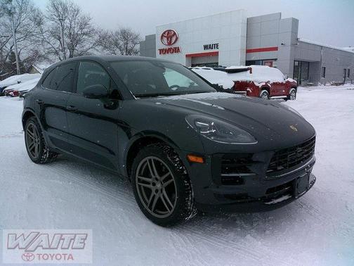 2019 Porsche Macan Base