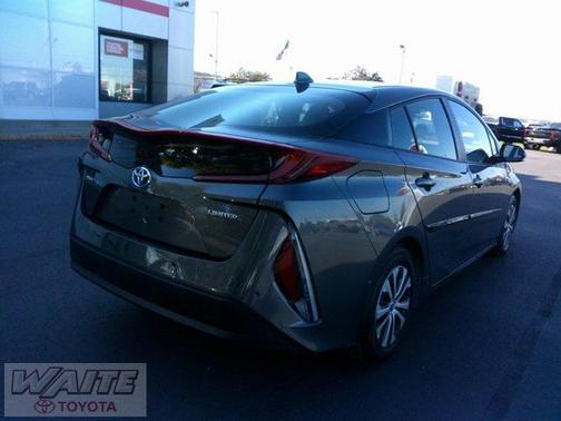 2022 Toyota Prius Prime Limited