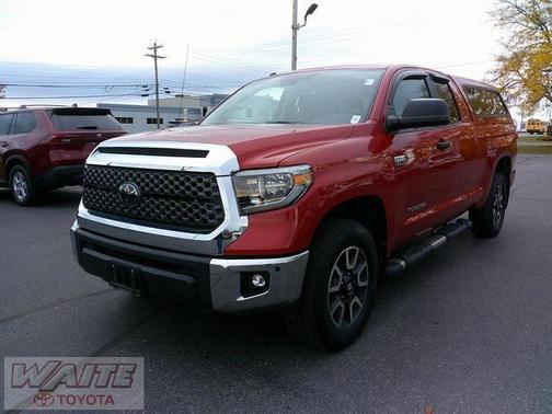 2018 Toyota Tundra SR5