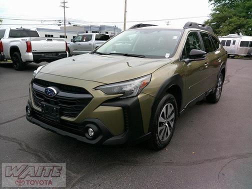 2025 Subaru Outback Premium