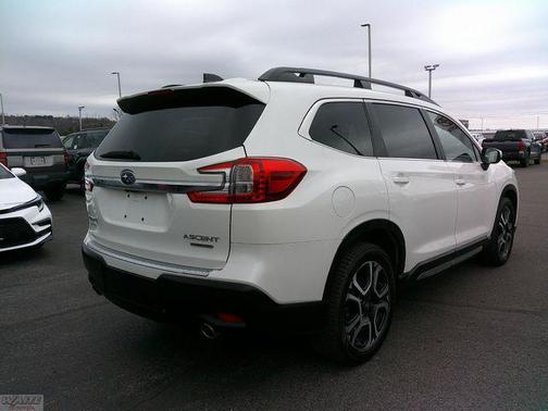 2023 Subaru Ascent Limited 8-Passenger