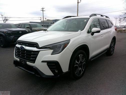 2023 Subaru Ascent Limited 8-Passenger