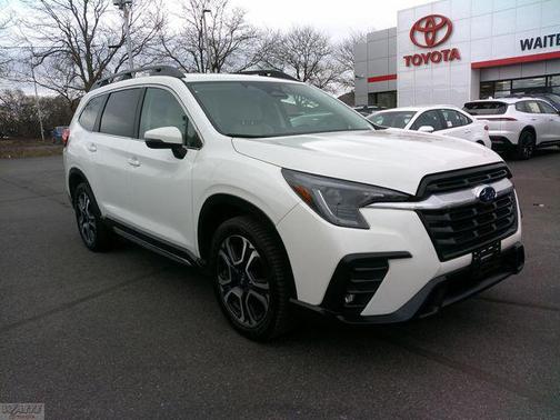 2023 Subaru Ascent Limited 8-Passenger