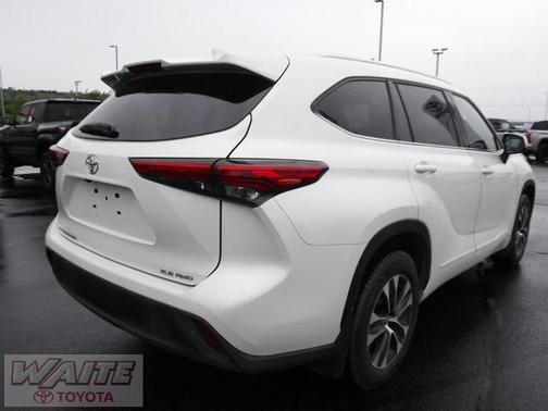 2020 Toyota Highlander XLE