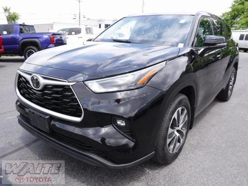 2022 Toyota Highlander XLE