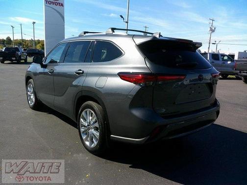 2023 Toyota Highlander Hybrid Limited