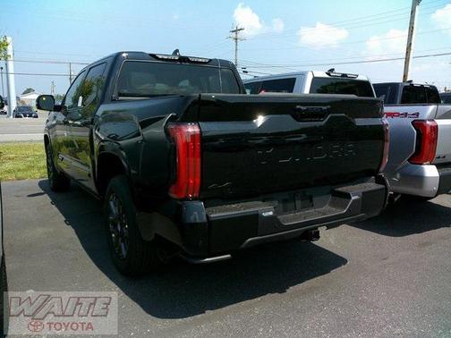 2025 Toyota Tundra Platinum