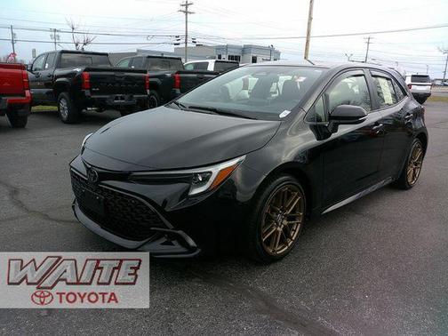 Midnight Black Metallic 2025 Toyota Corolla Hatchback Nightshade Edition