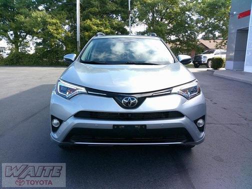 2017 Toyota RAV4 Platinum