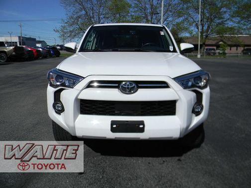 White 2022 Toyota 4Runner SR5 Premium