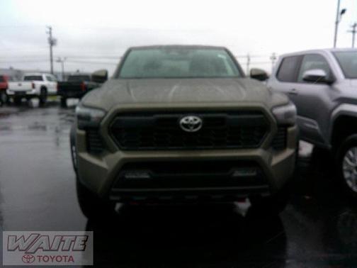 2025 Toyota Tacoma TRD Off Road