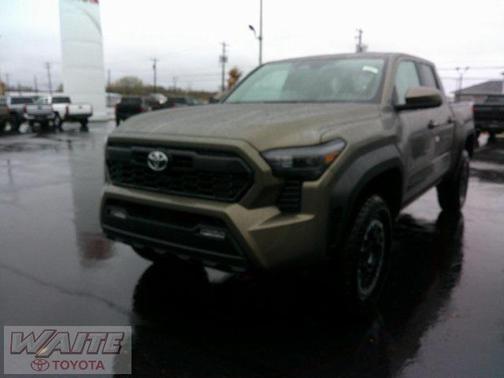 2025 Toyota Tacoma TRD Off Road