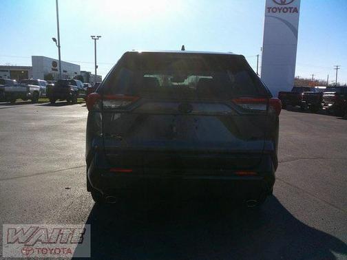 2024 Toyota RAV4 Prime SE