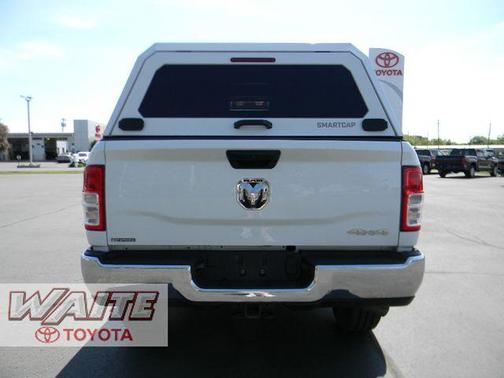 Bright White Clearcoat 2024 RAM 2500 Tradesman Crew Cab 4x4 6'4' Box