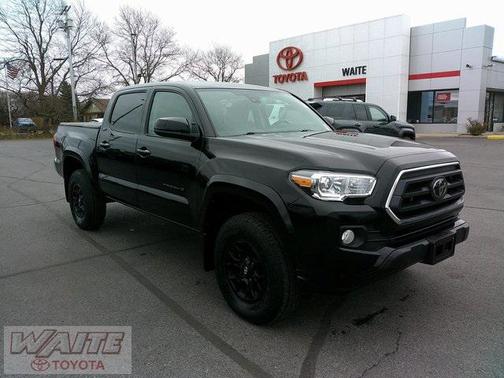 2022 Toyota Tacoma SR5