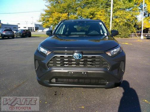 2022 Toyota RAV4 Hybrid LE