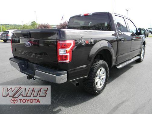 MAGMA RED 2019 Ford F-150 XLT