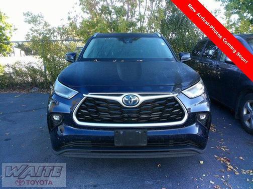 2021 Toyota Highlander Hybrid XLE