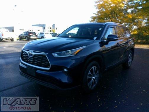 2021 Toyota Highlander Hybrid XLE
