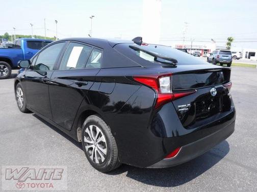 2022 Toyota Prius XLE