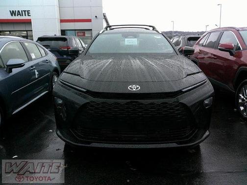 2025 Toyota Crown Signia Limited