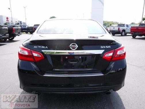 2016 Nissan Altima 3.5 SR
