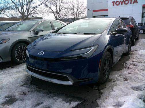 2026 Toyota Prius Plug-In Hybrid SE