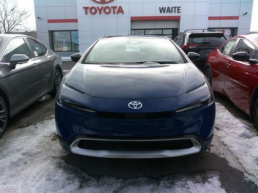 2026 Toyota Prius Plug-In Hybrid SE