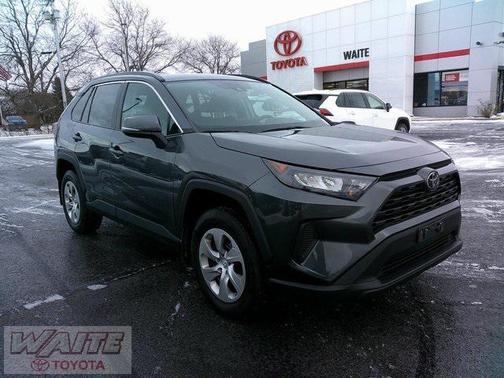 2021 Toyota RAV4 LE