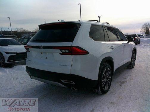 2024 Toyota Grand Highlander Hybrid Limited MAX
