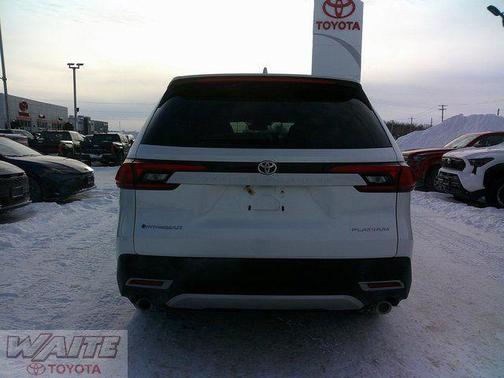 2024 Toyota Grand Highlander Hybrid Limited MAX