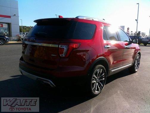 2017 Ford Explorer Platinum