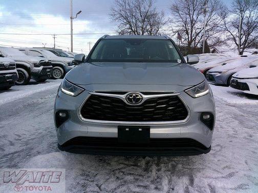 2022 Toyota Highlander Limited
