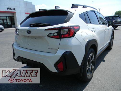 Crystal White Pearl 2024 Subaru Crosstrek Premium