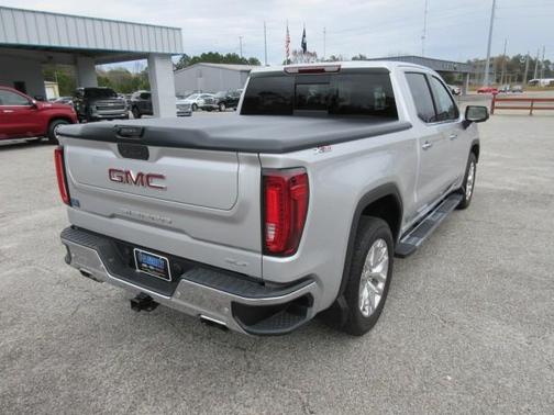 Photo 5 of 25 of 2020 GMC Sierra 1500 SLT