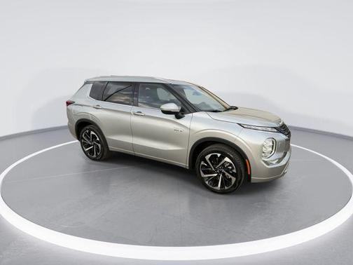 2023 Mitsubishi Outlander PHEV 40th Anniversary