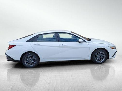 2025 Hyundai ELANTRA HEV Blue